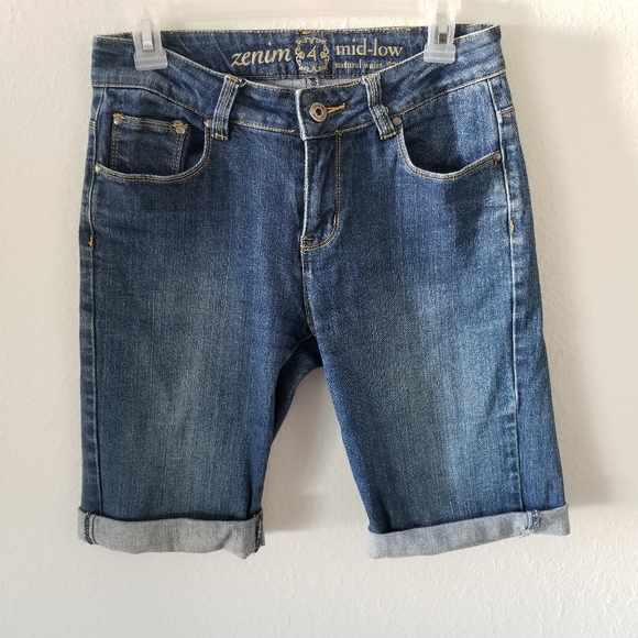 NOT FOR SALE TRADED*Zenim rolled cuff denim shorts - Picture 2 of 7